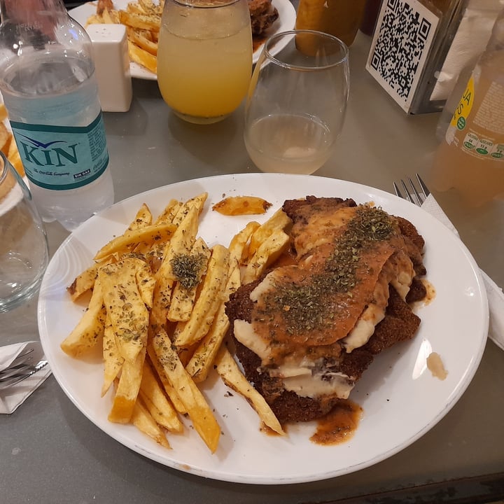 review photo of Loving Hut Milanesa patria shared by @emilcegt on 03 Mar 2022 - review