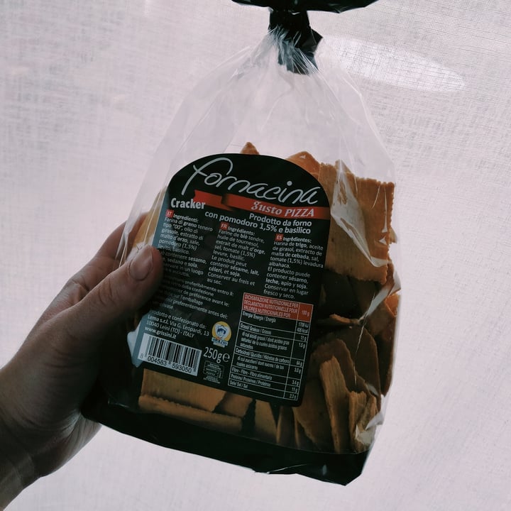 photo of Fornacina Cracker gusto pizza shared by @ilariamende on  16 Mar 2022 - review