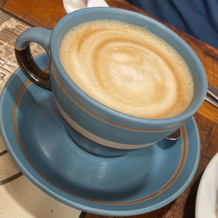 photo of Hera Veggie Café com leite vegetal shared by @karolfiori0707 on  03 Dec 2022 - review