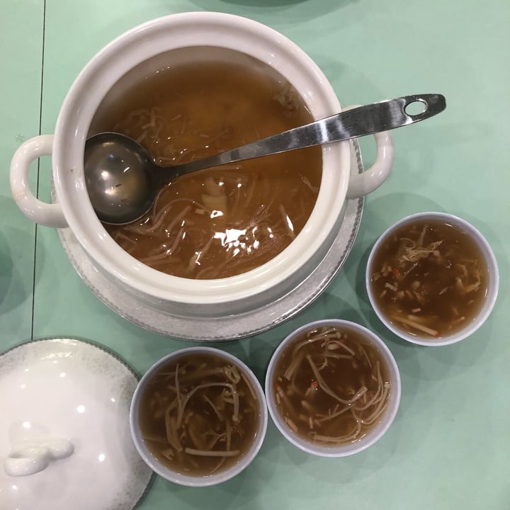 review photo of Mother Earth Vegetarian ‘Say No to Shark Fin’ Soup shared by @serenesoh on 06 Sep 2019 - review