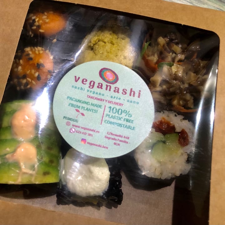 photo of Veganashi - Sushi Vegano Barcelona Caja Degustación 12 Piezas shared by @toysalem on  24 Jan 2021 - review