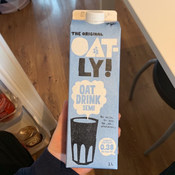 photo of Oatly Oat Milk Semi shared by @greerscott on  18 Jan 2021 - review