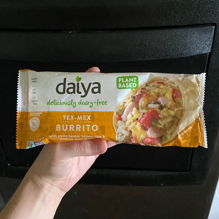 photo of Daiya Tex Mex Burrito shared by @hippieearthchick on  01 Oct 2021 - review
