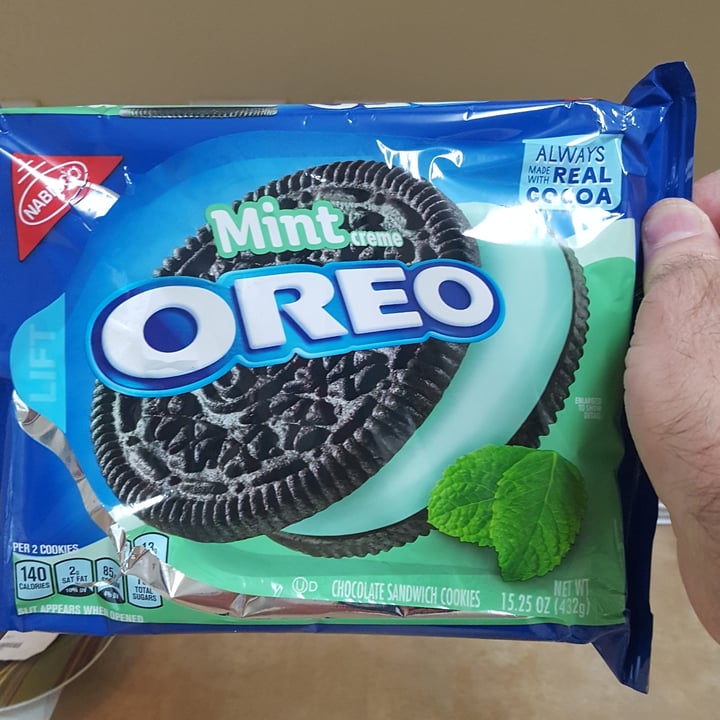 photo of Nabisco Mint Cream Oreo Cookies shared by @chris10091 on  25 May 2020 - review
