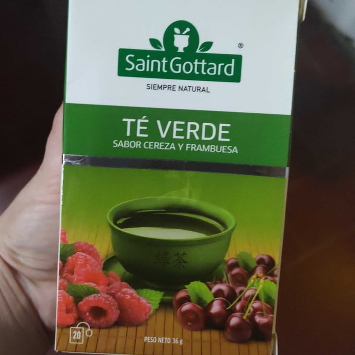 photo of Saint gottard green tea cherry and raspberry flavor shared by @pvilches on  10 Oct 2021 - review