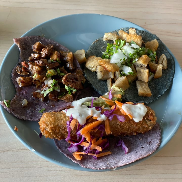 review photo of Choclo y Maíz Cocina vegana Tacos shared by @andrea21 on 10 Nov 2021 - review
