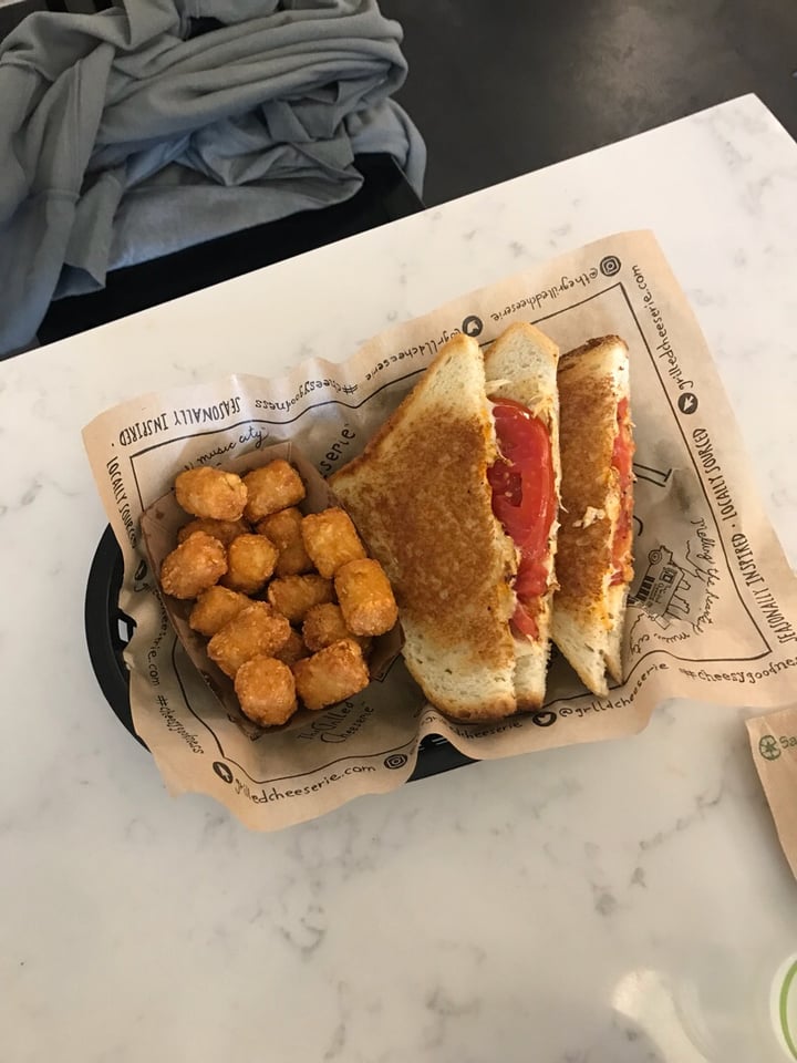 photo of The Grilled Cheeserie Build your own grilled cheese shared by @rlkryska on  13 Oct 2018 - review