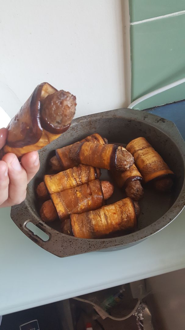 review photo of Linda McCartney's 6 Vegetarian Red Onion & Rosemary Sausages shared by @amorosofine on 05 Feb 2020 - review