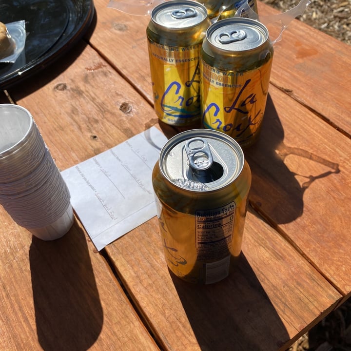 photo of La Croix Lemon Sparkling Water shared by @taesuh on  13 Mar 2021 - review