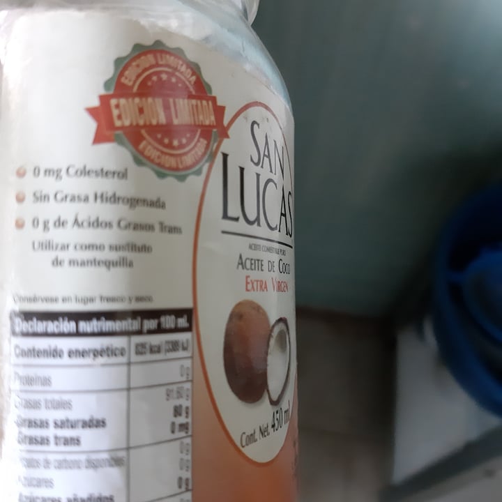 review photo of San Lucas Aceite de Coco shared by @brendalisette on 01 Mar 2022 - review