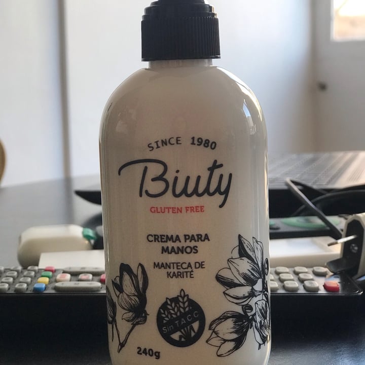 review photo of Biuty Crema para manos. shared by @julialonso on 27 Feb 2021 - review