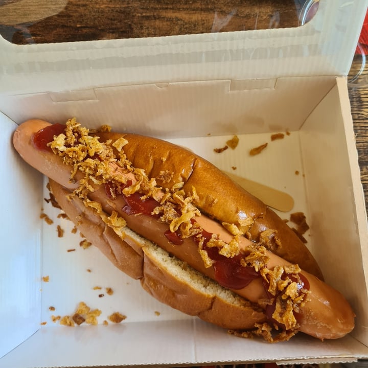 photo of Boat House Cafe vegan hotdog shared by @ishara- on  21 Jul 2022 - review