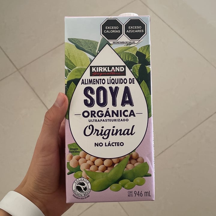 photo of Kirkland Signature Bebida de soya orgánica original shared by @bmkaren on  28 Sep 2021 - review