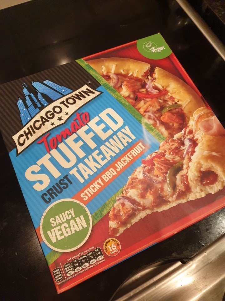 review photo of Chicago Town Tomato Stuffed Crust Takeaway Sticky Bbq Jackfruit Pizza shared by @thechosenlucy on 16 Jan 2020 - review