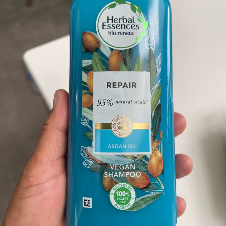 photo of Herbal Essences Vegan Shampoo Argan Oil  shared by @limacpl on  21 Jul 2022 - review