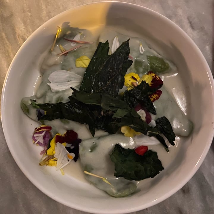 review photo of Botanica Lab Cucina Triangoli Verdi shared by @simonaalbanese on 28 Nov 2022 - review
