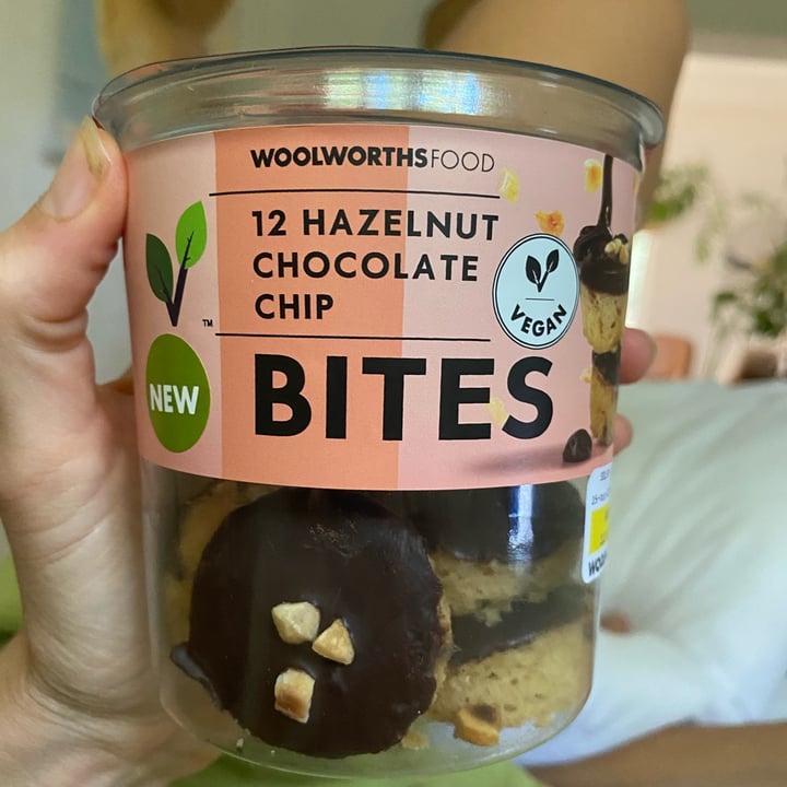 photo of Woolworths Food 12 hazelnut chocolate chip bites shared by @cathcart on  23 Oct 2022 - review