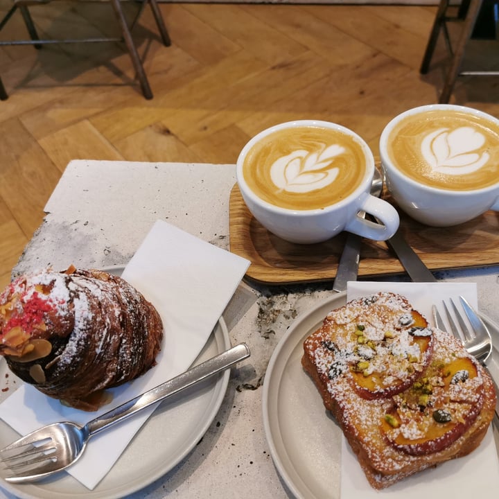 photo of SAINT-JEAN Amsterdam Pastries shared by @alexandrakyara on  30 Sep 2022 - review