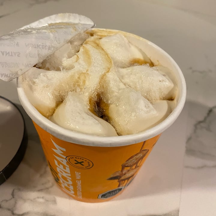 photo of NotCo Not Icecream Salted Caramel Wave shared by @natyfelix on  09 May 2022 - review