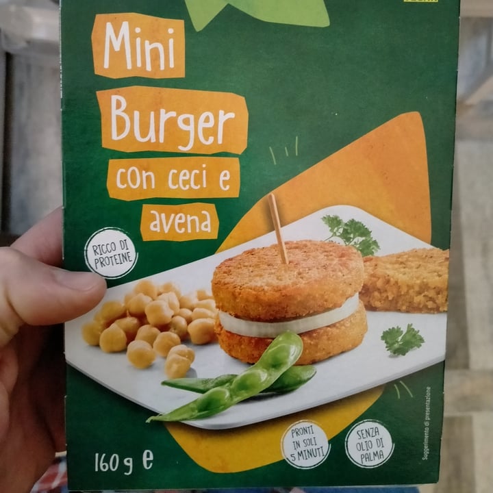 photo of Vemondo Mini Burger con Ceci e Avena shared by @steoruf on  14 Apr 2022 - review