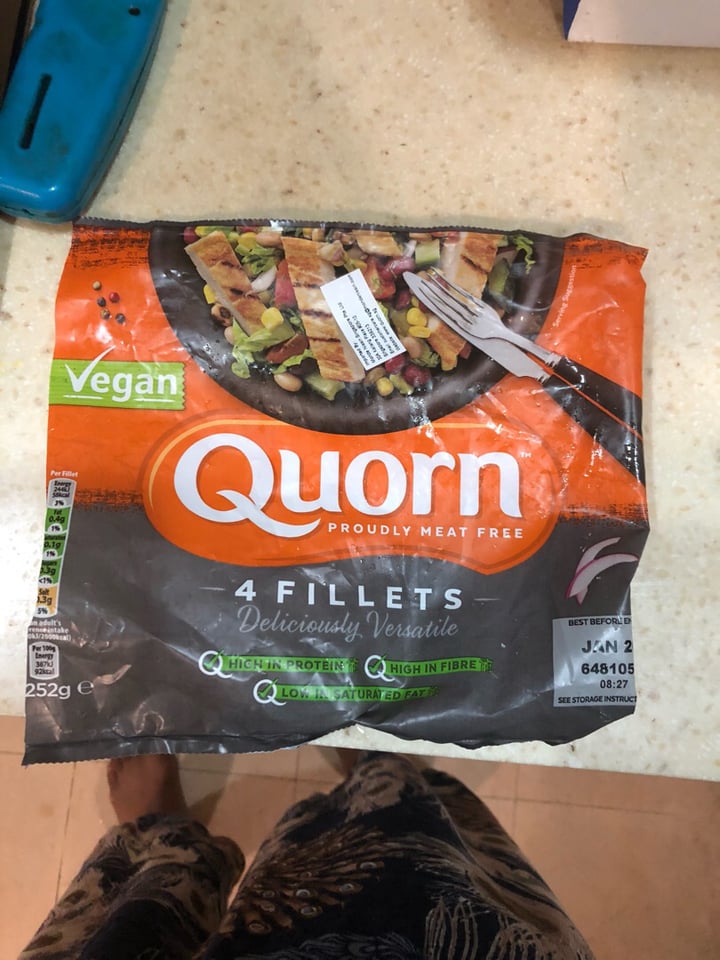photo of Quorn Vegan Fillets shared by @alyrauff on  21 Dec 2018 - review