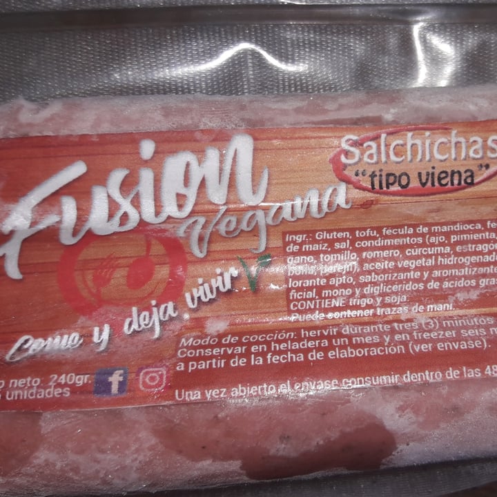 photo of Fusión vegana Salchichas Veganas tipo Viena shared by @ljrtagnovie97 on  12 Jun 2020 - review