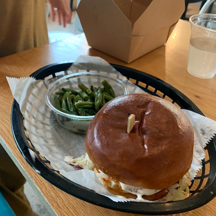 photo of Korny Vibes nashville hot chickn sandwich shared by @cayo on  23 Jul 2022 - review