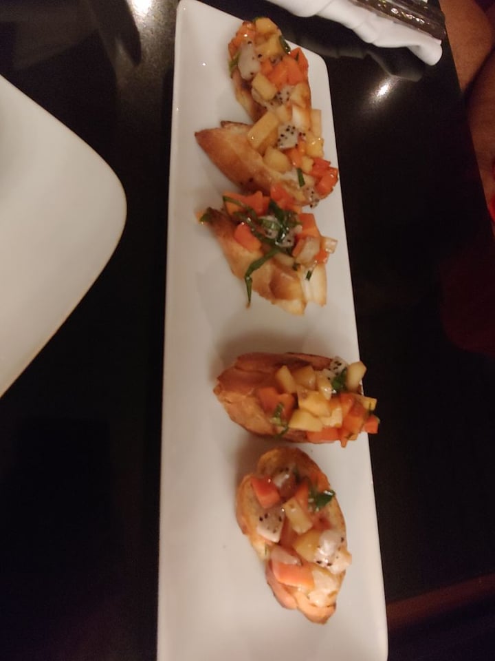photo of Le Méridien Angkor Bruchetta shared by @vegananu on  17 Dec 2019 - review