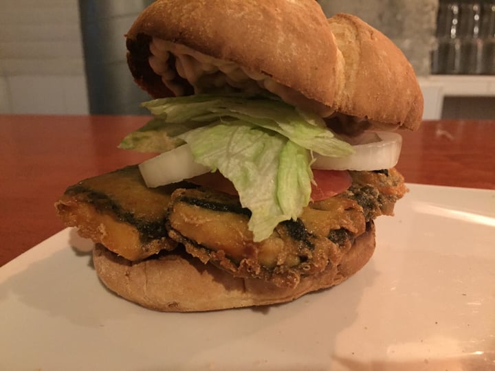 photo of La Libélula | Bar Vegano en Murcia Burguer de tofu shared by @xponycorniaveganx on  08 Mar 2020 - review