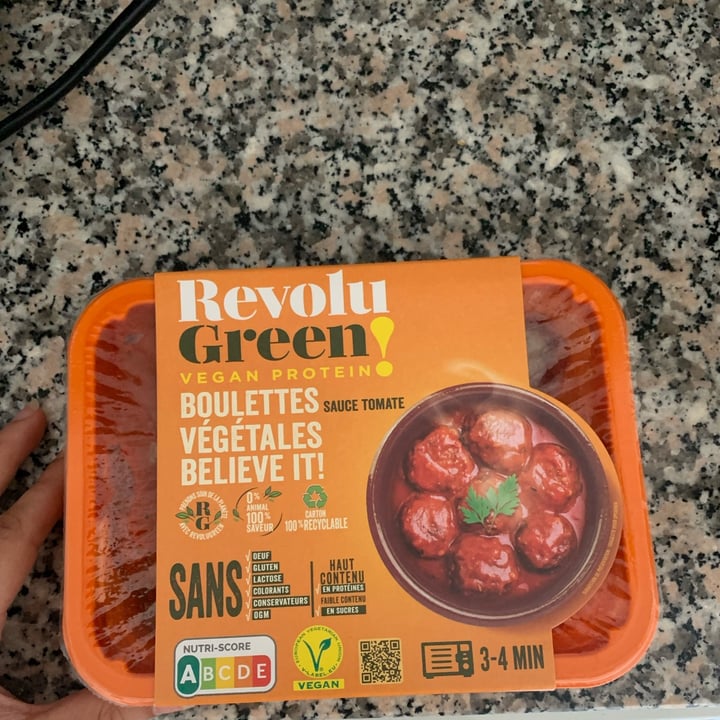 review photo of Revolu Green Albóndigas Con Tomate shared by @alessiaborsa03 on 25 Aug 2022 - review