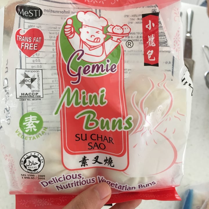 review photo of Gemie Vegetarian Char Siew pau shared by @vegarolyn on 07 Feb 2021 - review