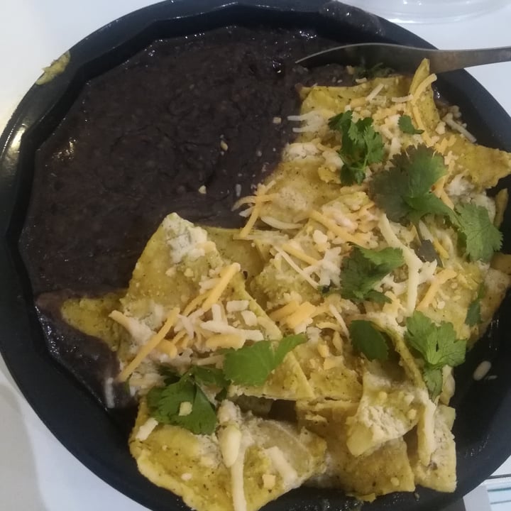 photo of Casamor Chilaquiles shared by @crisvegan on  18 Dec 2020 - review