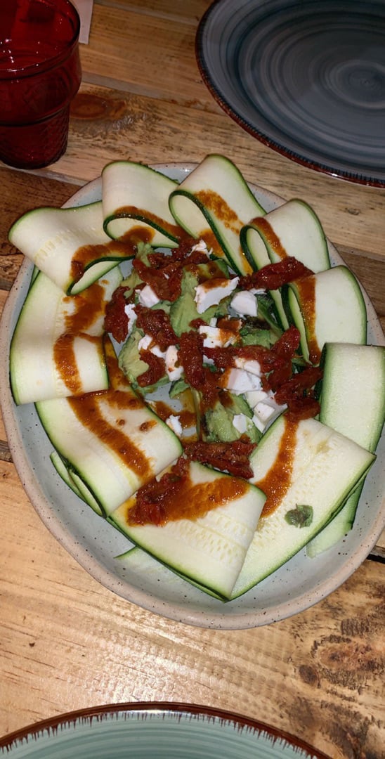 review photo of Masa madre vegan food carpaccio de calabacín shared by @kennagaynor on 17 May 2019 - review