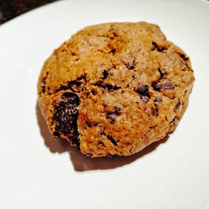 photo of Dolce Bakery Chewy Gooey Choc Chip Cookie shared by @backtoroots on  28 May 2020 - review