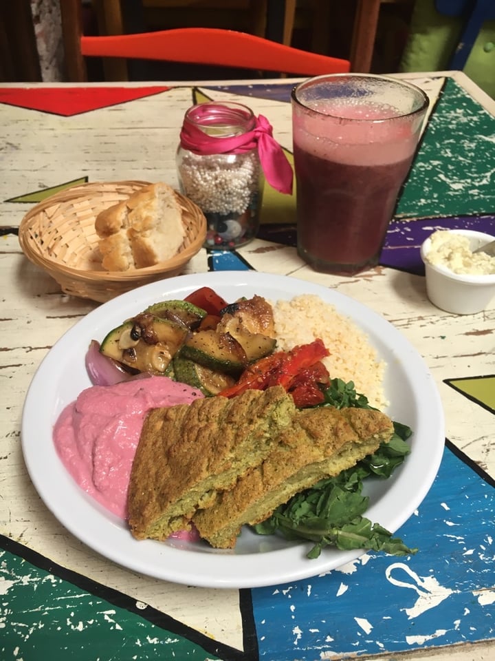 review photo of Casa Munay Ensalada arabe shared by @javialcala on 12 Feb 2020 - review