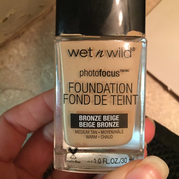 photo of Wet n Wild Beauty Photofocus Foundation Amber Beige shared by @amymm on  23 Apr 2020 - review