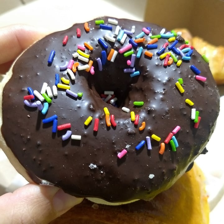 photo of Mönt take away Donas Veganas shared by @noeliachavez10 on  22 May 2021 - review