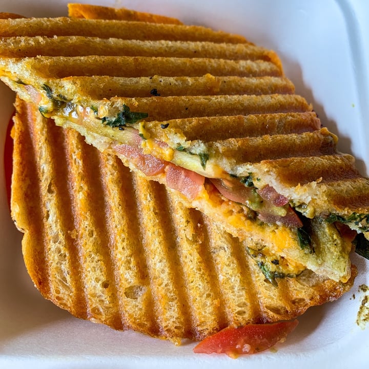 photo of Heirloom Food Company Grown Up Grilled Cheese shared by @jordaneatsplants on  22 Jun 2021 - review