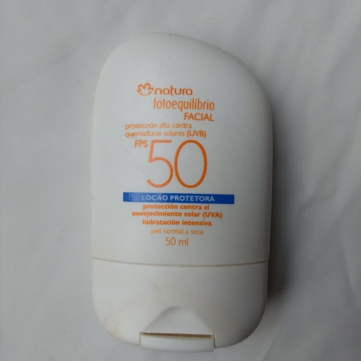 review photo of Natura Protector solar rostro factor 50 shared by @lafloravegana on 29 Oct 2020 - review