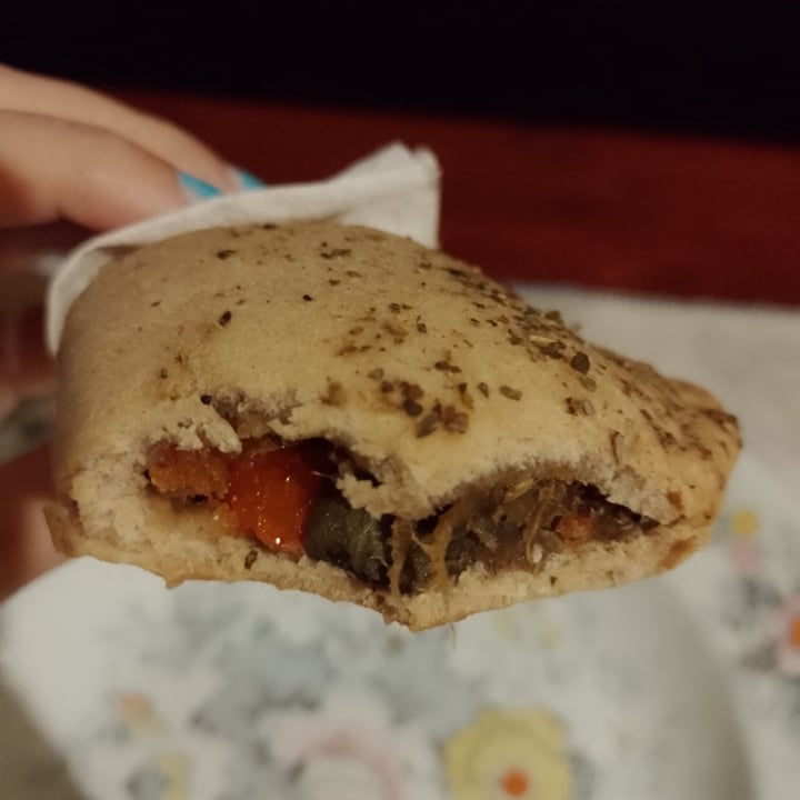 photo of Delícias do Forno Pastel de Forno Integral Beringela com Tomate Seco shared by @yukidelvalle on  06 Sep 2022 - review