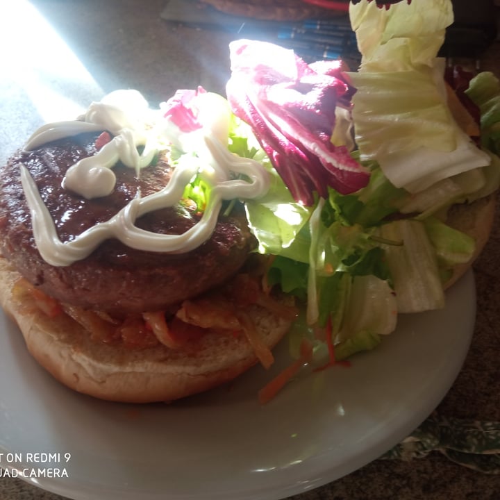 photo of Kioene Burger classico shared by @rasty420 on  09 Jan 2022 - review