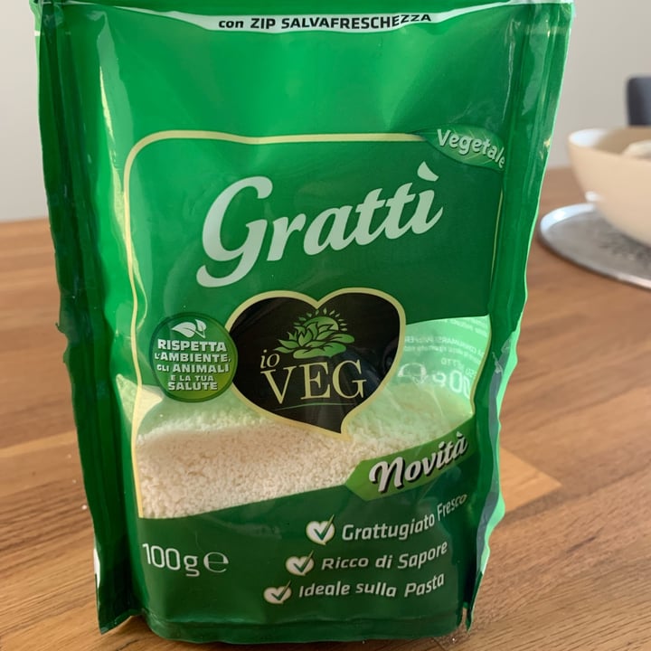 review photo of ioVEG Formaggio grattugiato shared by @lexthemad on 16 Apr 2022 - review