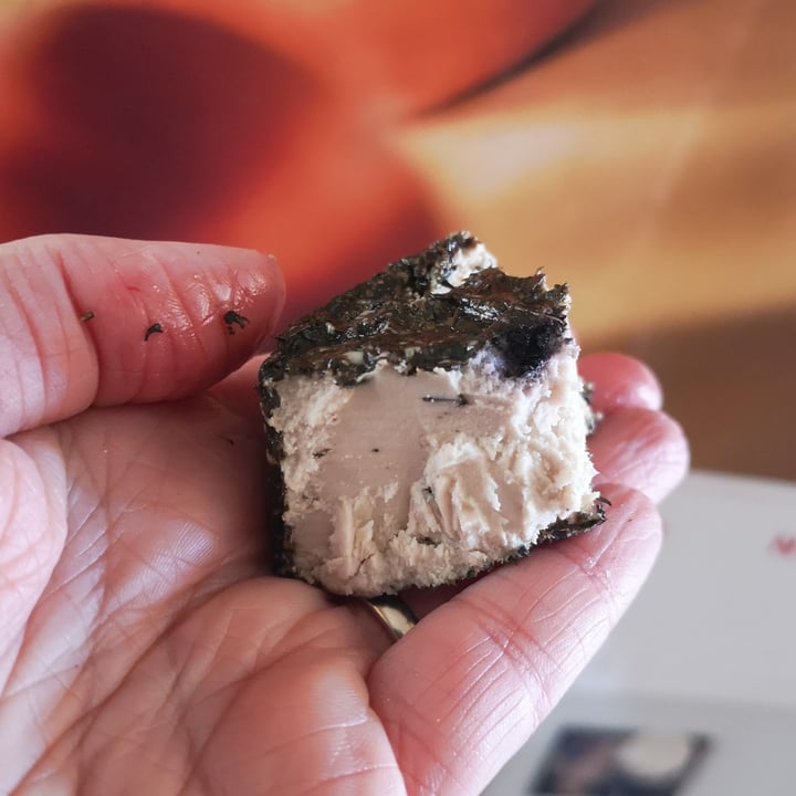 photo of Dr. Mannah's Blueberry-Thyme "Matured Cheese" shared by @rachele82 on  17 Apr 2021 - review