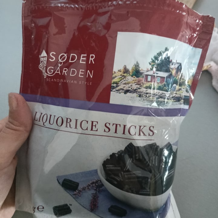 photo of Søder garden Liquorice sticks shared by @lisaduepuntozero on  15 Nov 2022 - review