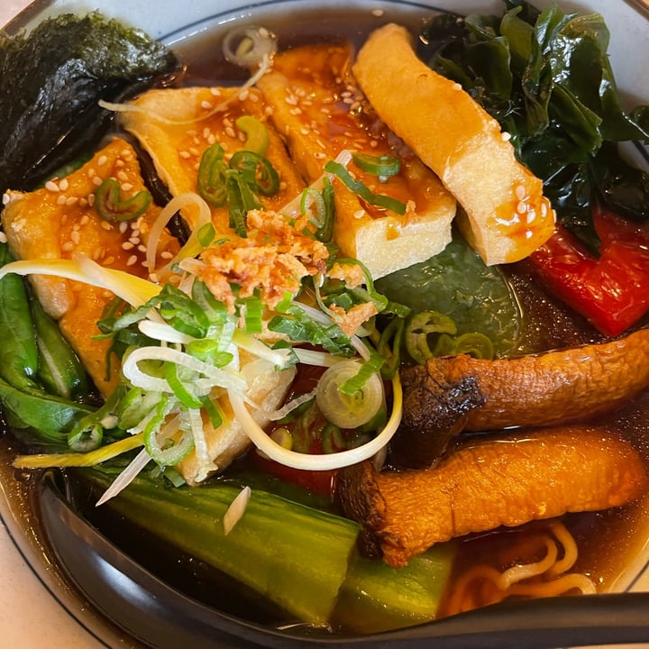 photo of Takumi Ramen Kitchen Milano Veggie shoyu tofu ramen shared by @silviagoggi on  10 Mar 2022 - review