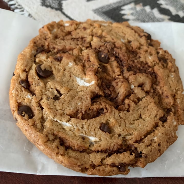photo of Copper Branch S’mores cookie shared by @deathoverdecaf on  02 Feb 2021 - review