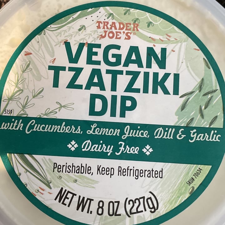 photo of Trader Joe's Vegan tzatziki dip shared by @mbintx on  12 May 2022 - review