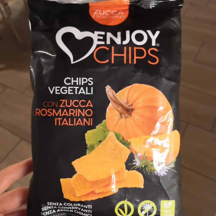 photo of Enjoy Chips Chips vegetali con zucca e rosmarino shared by @criscros on  07 Sep 2022 - review