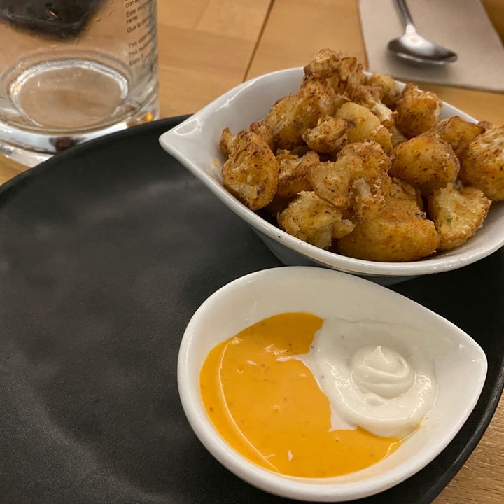 photo of Roots & Rolls Popcorn Cauliflower shared by @irenevegan on  20 Sep 2020 - review