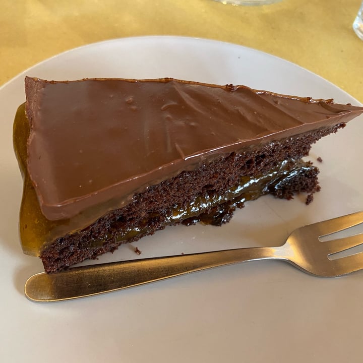 photo of Lo Fai Sacher shared by @valentinam93 on  16 Apr 2022 - review